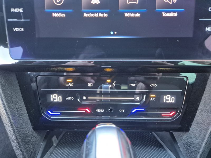 VOLKSWAGEN PASSAT SW 2020