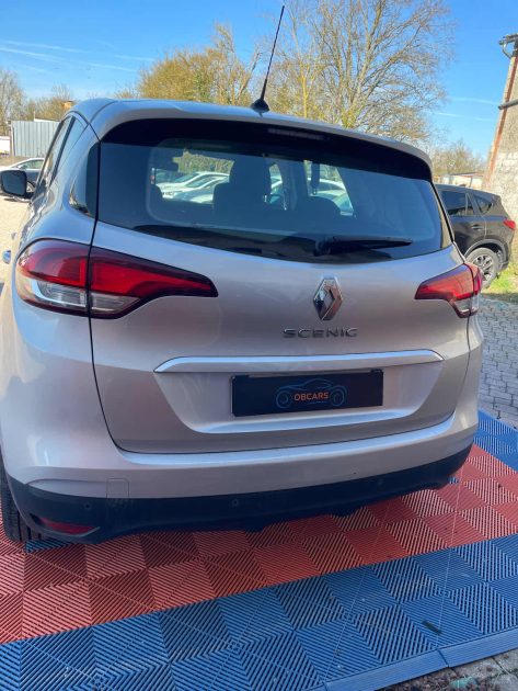 RENAULT Scenic  1.5 dCi EDC7 110 cv Boîte auto