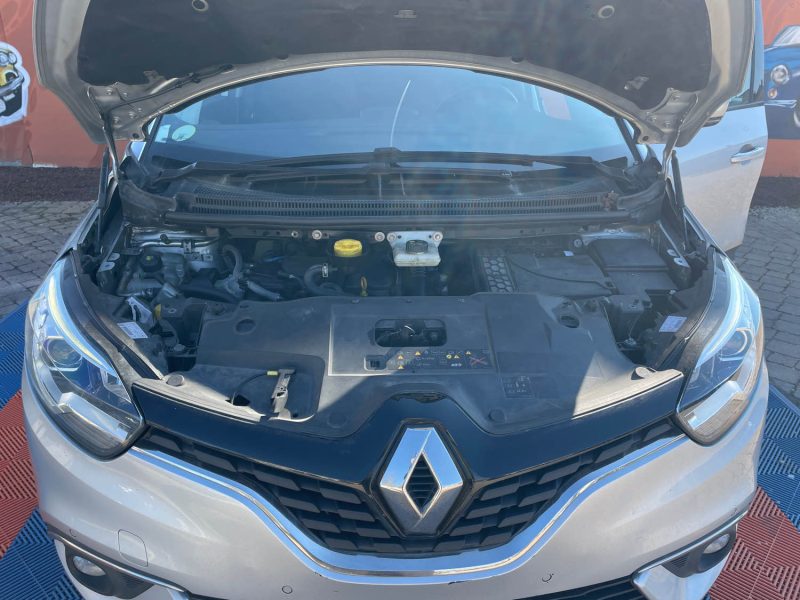 RENAULT Scenic  1.5 dCi EDC7 110 cv Boîte auto