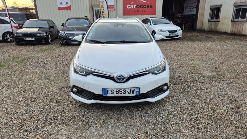 TOYOTA AURIS 2017