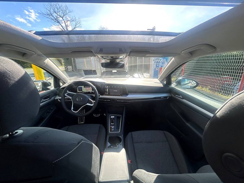 VOLKSWAGEN GOLF VIII 8 