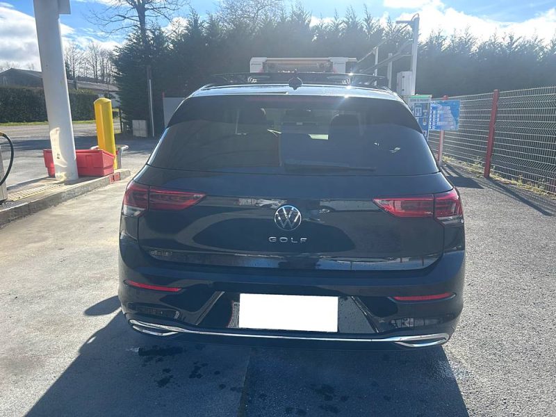 VOLKSWAGEN GOLF VIII 8 