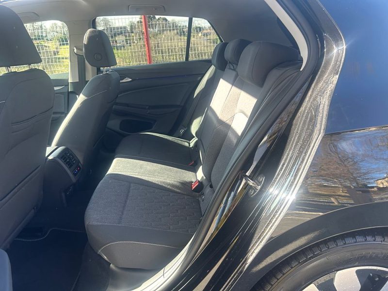 VOLKSWAGEN GOLF VIII 8 