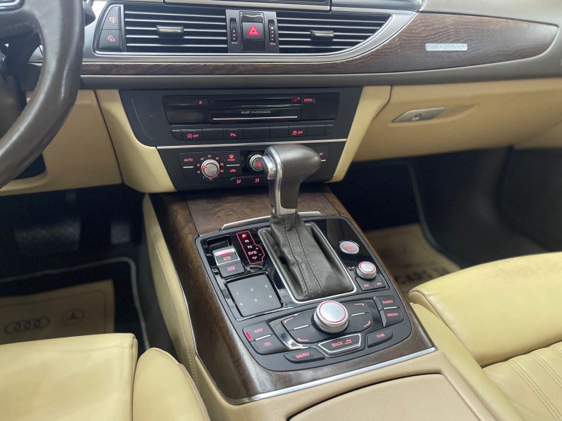 AUDI A6 IV 2.8 FSI 204ch QUATTRO S LINE S-TRONIC 7 FULL GARANTIE 12 MOIS HISTORIQUE COMPLET