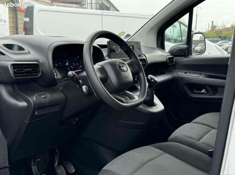 TOYOTA PROACE CITY 2020