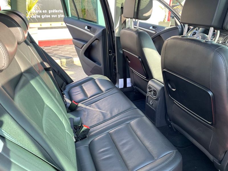 VOLKSWAGEN TIGUAN 2013