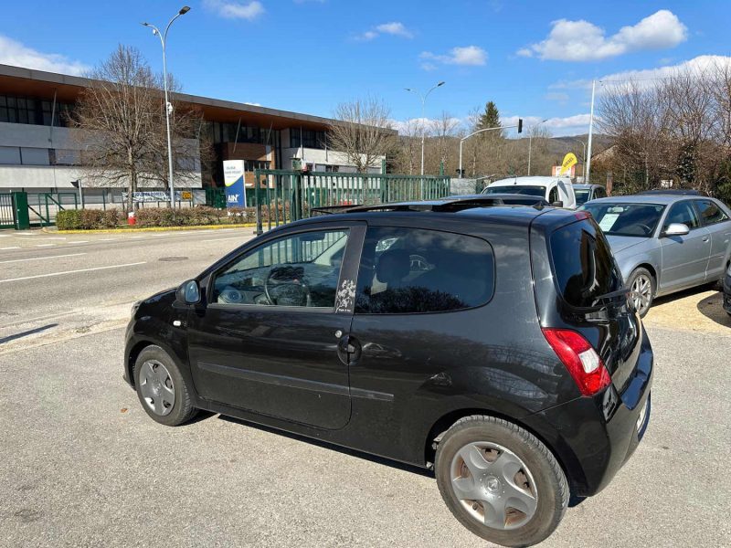 RENAULT TWINGO II 