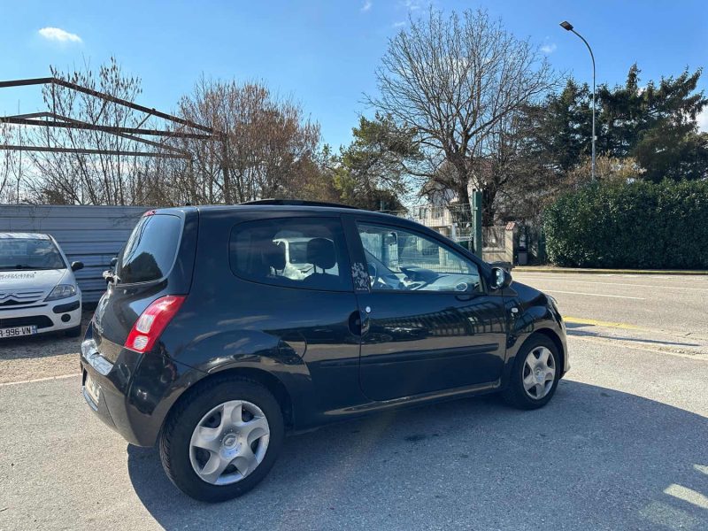 RENAULT TWINGO II 