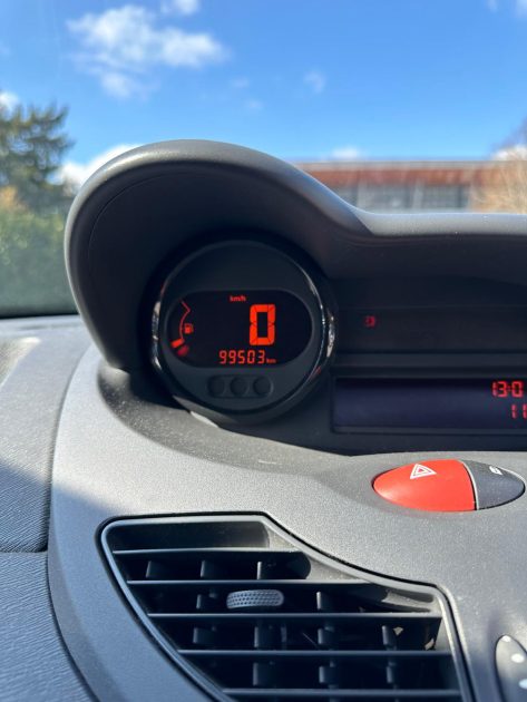 RENAULT TWINGO II 