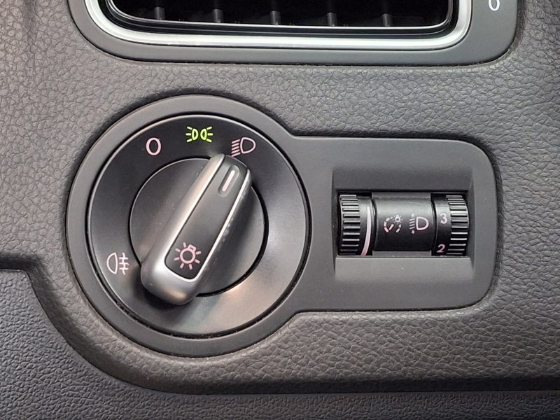 VOLKSWAGEN POLO V 1.2 12v 70cv Match BVM5