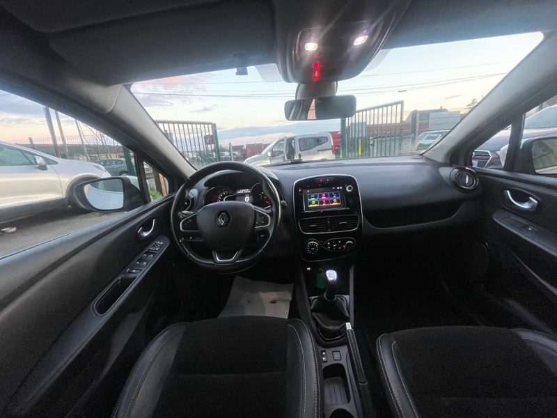 RENAULT CLIO 2017 0.9 TCE 90CV ESSANCE ETHANOLE 