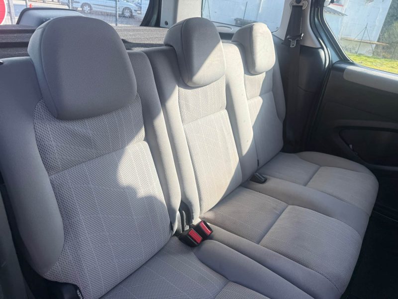 PEUGEOT PARTNER 2009