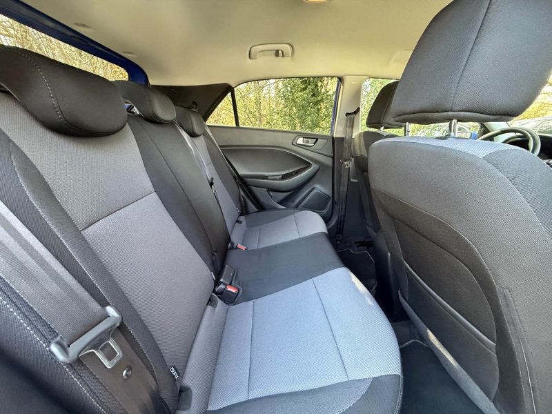 HYUNDAI i20 II 1.2I 84 EDITION MONDIAL 