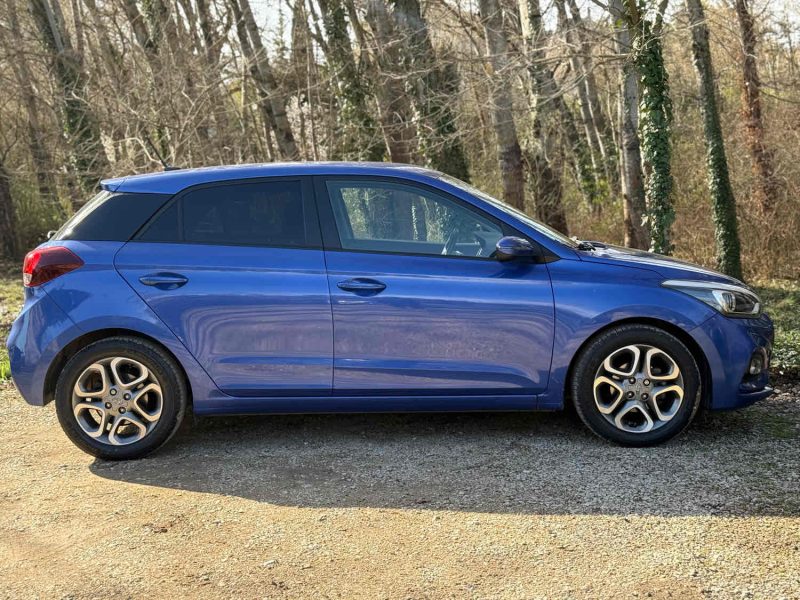 HYUNDAI i20 II 1.2I 84 EDITION MONDIAL 