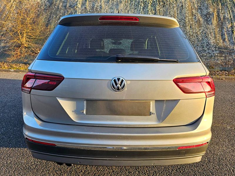 VOLKSWAGEN TIGUAN 2017