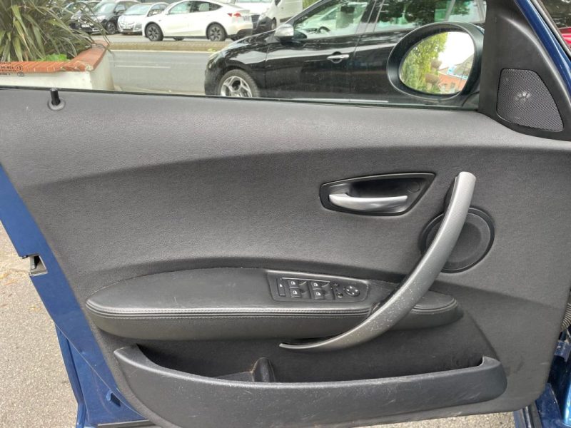 BMW SERIE 1 E87 130i 265ch PACK LUXE