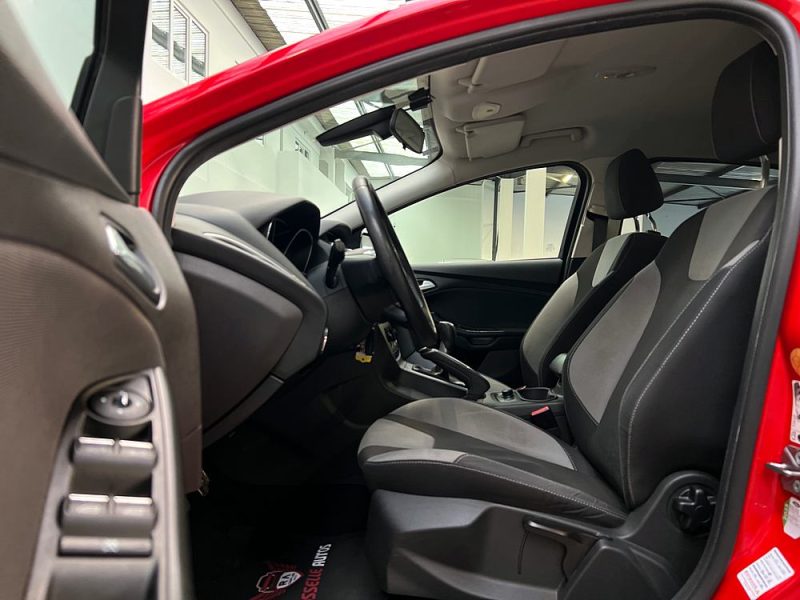 FORD FOCUS  1,6 EcoBoost 150CH ST LINE