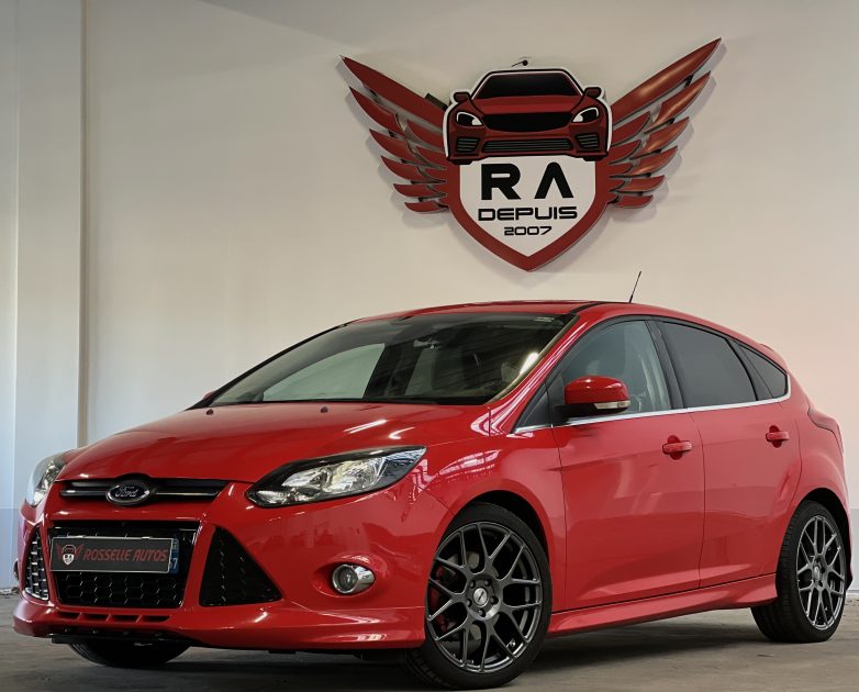 FORD FOCUS  1,6 EcoBoost 150CH ST LINE