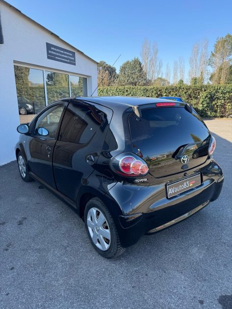 Toyota Aygo Connect 1.0 VVTI 68CV / Moteur à Chaine / CT OK Révisée