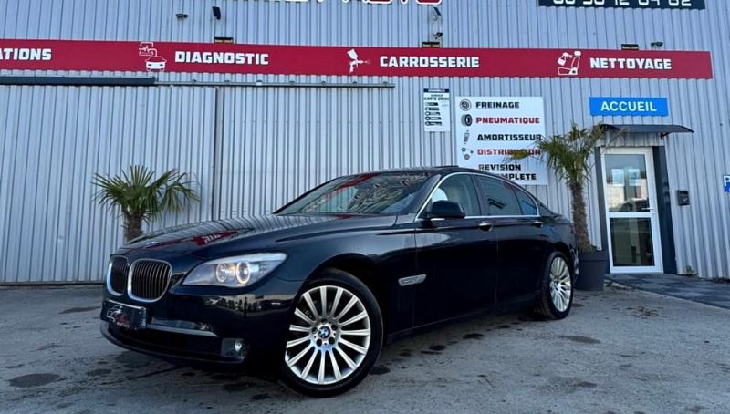 B.M.W. SERIE 7 2011