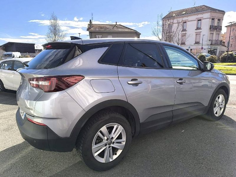 OPEL GRANDLAND X 1.5D (130cv)