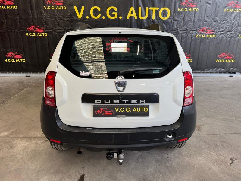 DACIA DUSTER 1.6 16V Hi-Flex 105 4X2