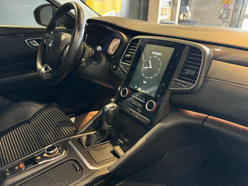 RENAULT TALISMAN ESTATE  2017