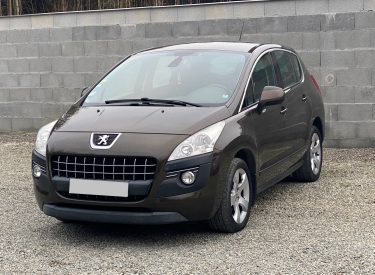 PEUGEOT 3008 2011