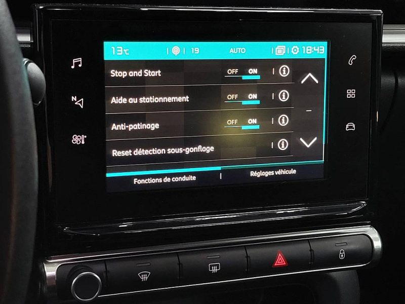 CITROEN C3 III 1.2 PureTech 110cv Feel BVM5 / FAIBLE KILOMETRAGE / COURROIE CHANGEE