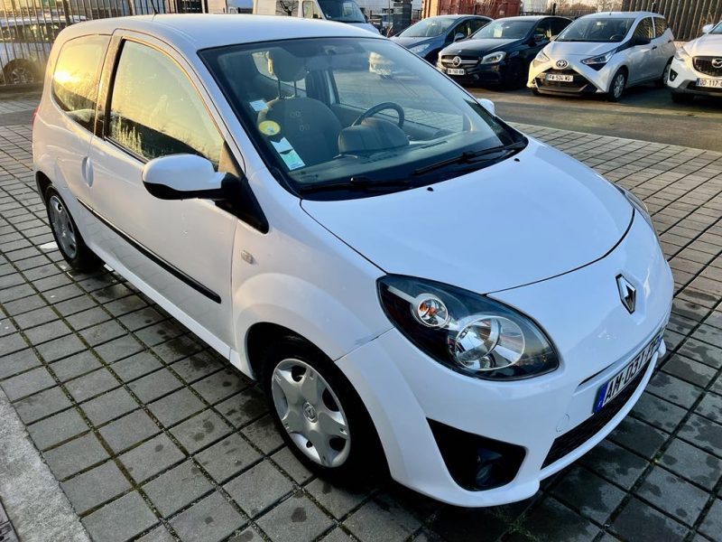 RENAULT TWINGO 1.2L 16V 75CH ECO2 TREND