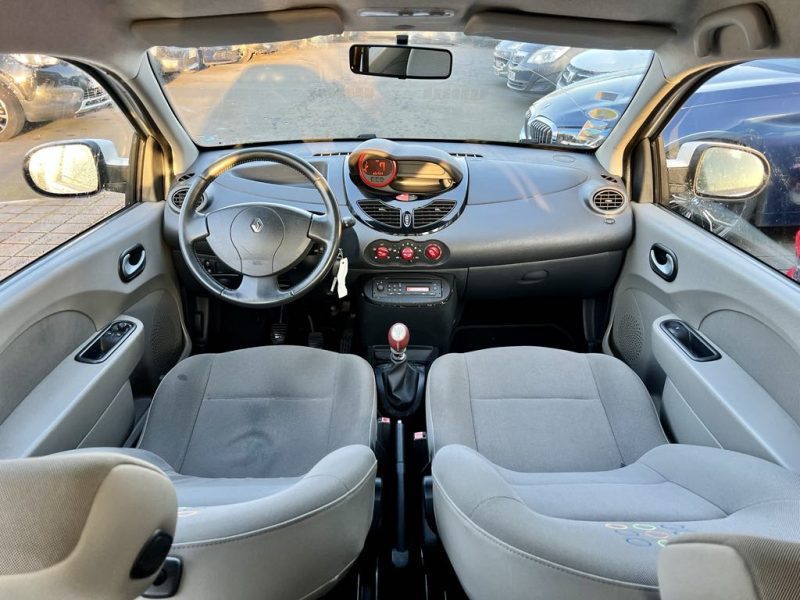 RENAULT TWINGO 1.2L 16V 75CH ECO2 TREND