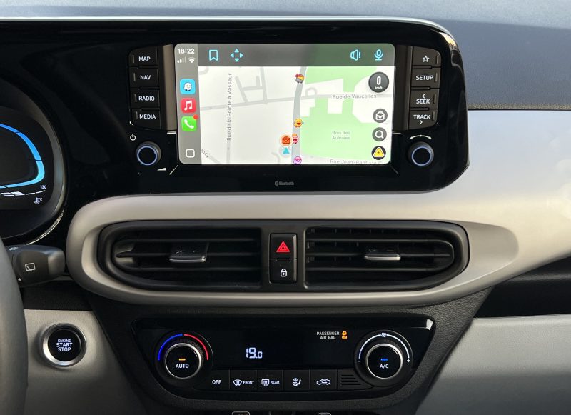 HYUNDAI i10 CREATIVE 1.0 MPi 67 Cv BOITE AUTOMATIQUE APPLE & ANDROID 12 300 Kms - GARANTIE 09/2029