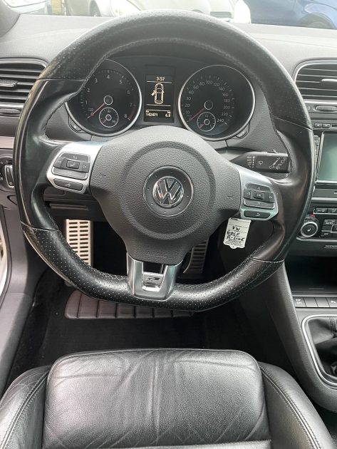 VOLKSWAGEN GOLF 6  2010