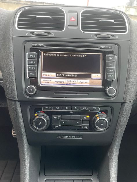 VOLKSWAGEN GOLF 6  2010