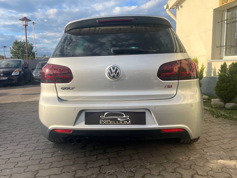VOLKSWAGEN GOLF 6  2010