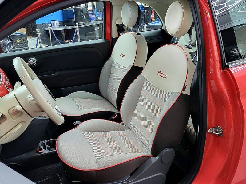 FIAT 500 1.2 MPi 69cv Lounge Stop And Start Boîte Auto Dualogic 1ère Main / FAIBLE KILOMETRAGE