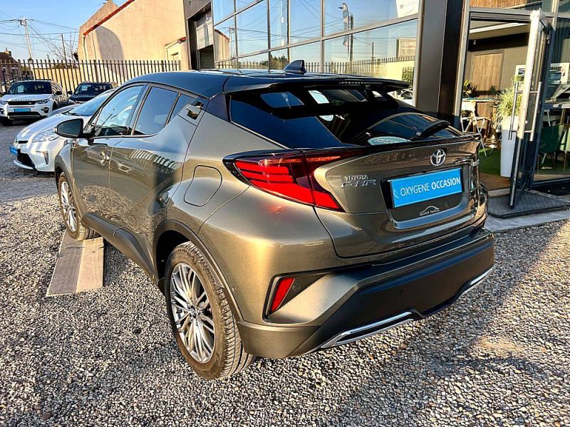 TOYOTA C-HR 2021
