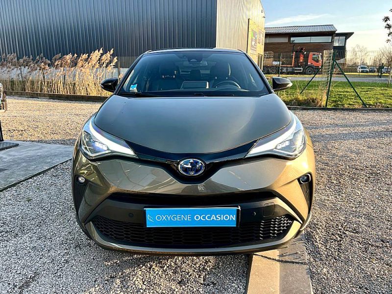TOYOTA C-HR 2021