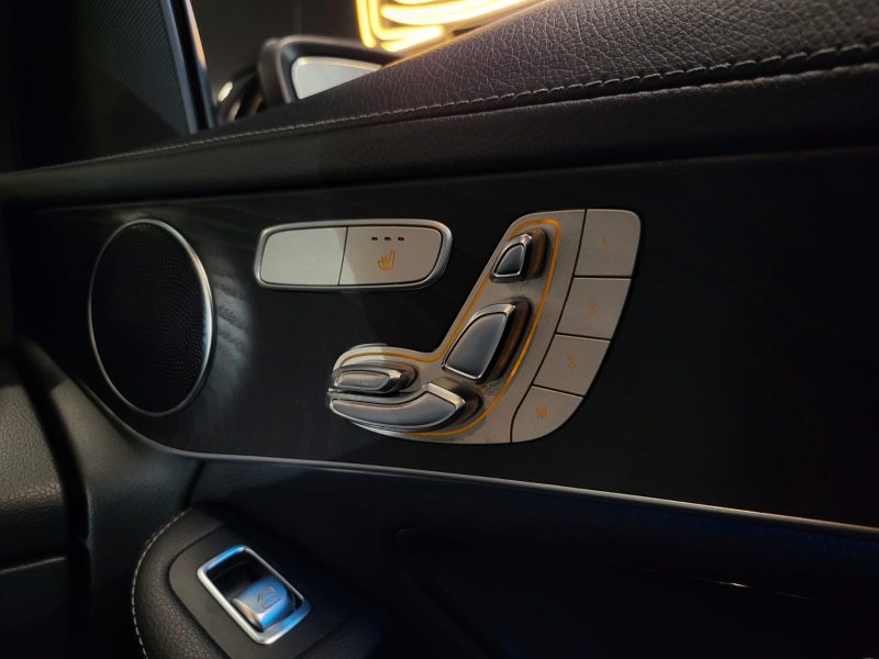 MERCEDES GLC 250 d 4-matic 204Cv FASCINATION PACK AMG / TOIT OUVRANT + 360° + SIEGES 