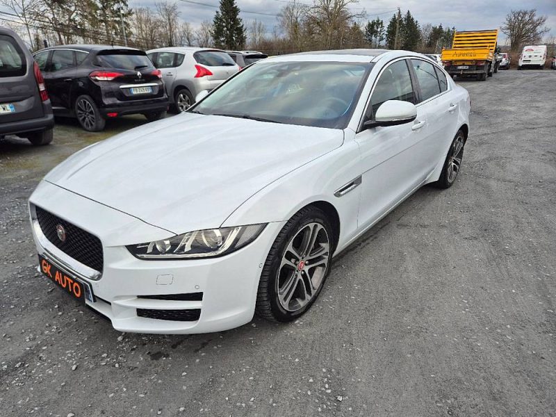 JAGUAR XE 2.0 D 180CV  2015 134000 KM 