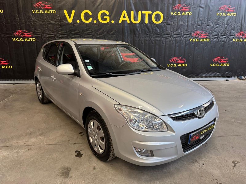 HYUNDAI I 30 1.4i 110 