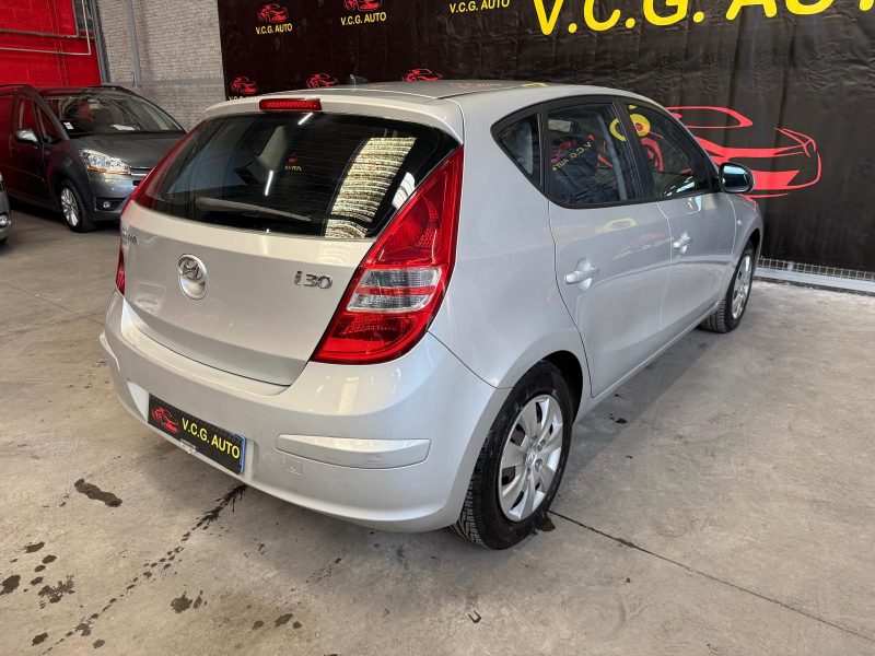 HYUNDAI I 30 1.4i 110 