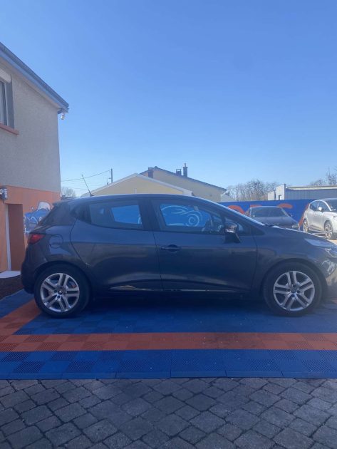 RENAULT CLIO 2016