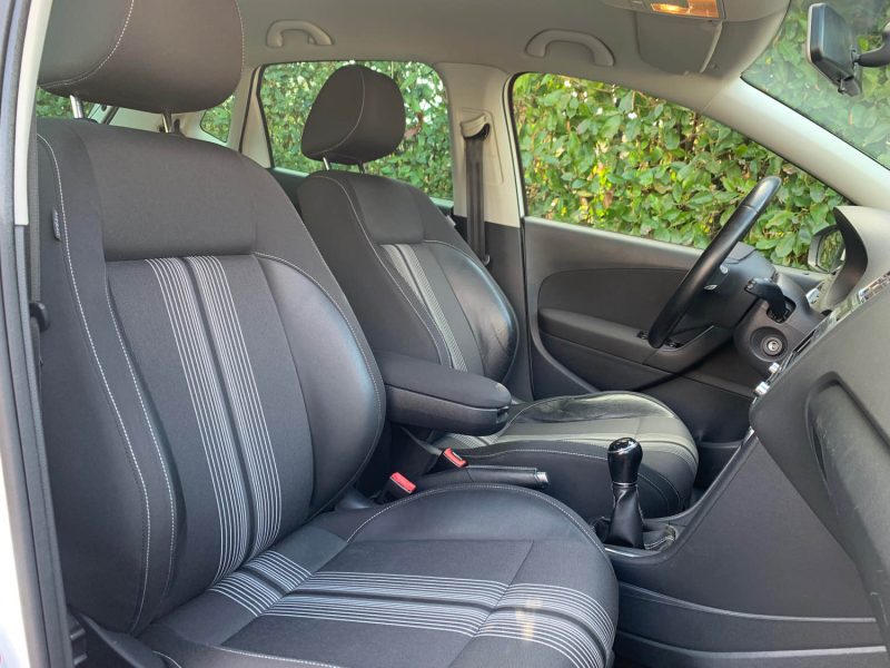 VOLKSWAGEN POLO V 2012 MATCH 