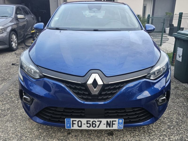 RENAULT CLIO 2021