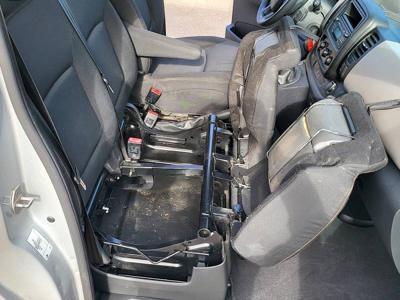 RENAULT TRAFIC III Combi L2 1.6 dCi 145cv Energy Zen BVM6 9 Places / FAIBLE KILOMETRAGE