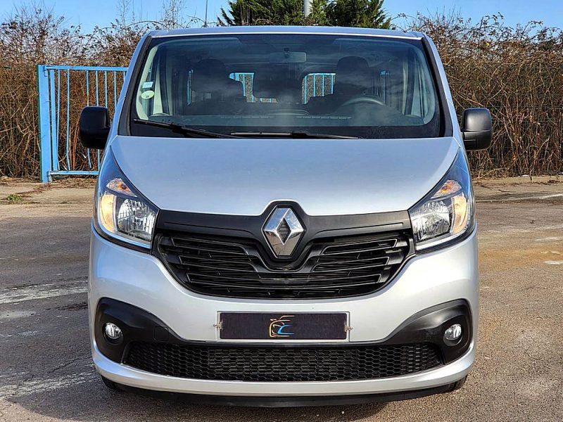 RENAULT TRAFIC III Combi L2 1.6 dCi 145cv Energy Zen BVM6 9 Places / FAIBLE KILOMETRAGE