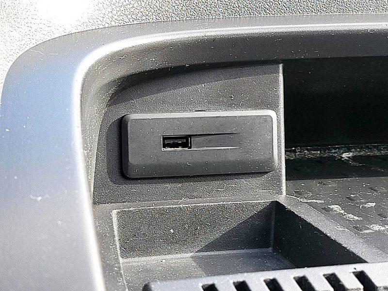 RENAULT TRAFIC III Combi L2 1.6 dCi 145cv Energy Zen BVM6 9 Places / FAIBLE KILOMETRAGE