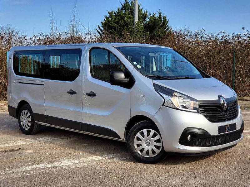 RENAULT TRAFIC III Combi L2 1.6 dCi 145cv Energy Zen BVM6 9 Places / FAIBLE KILOMETRAGE