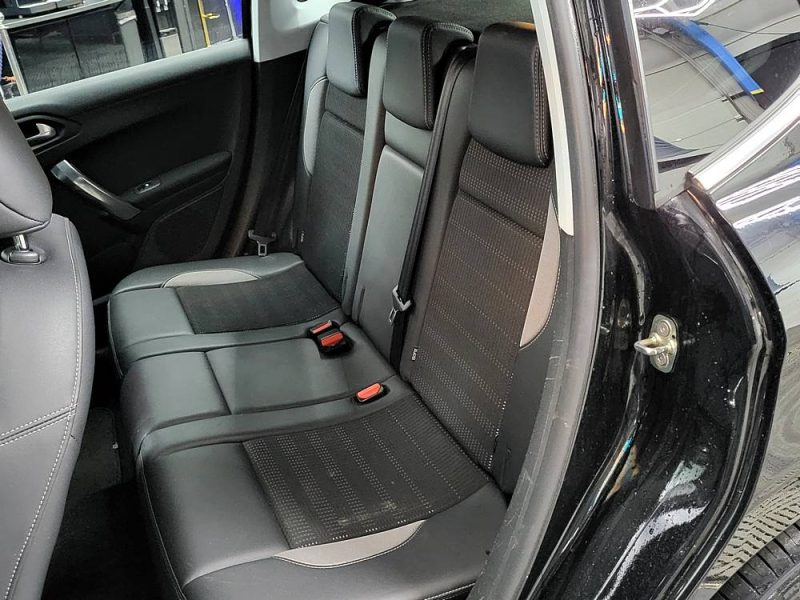 PEUGEOT 2008 1.6 e-HDi 92cv Allure BVM5